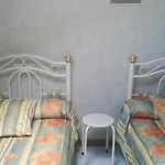 招待所 D'hotes De Malvalette